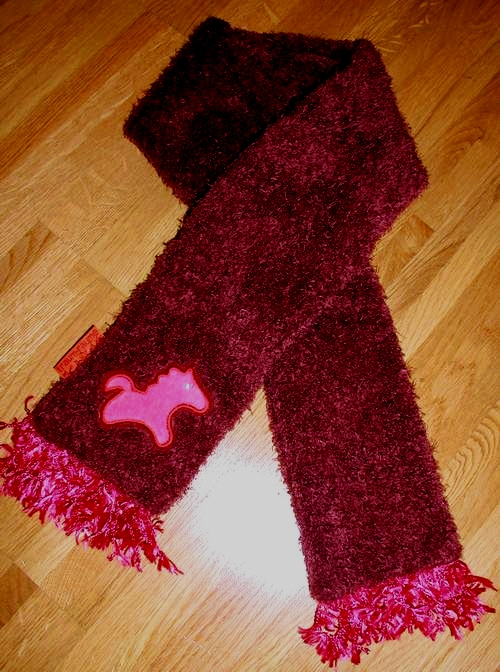 Schal mit Pferdchen