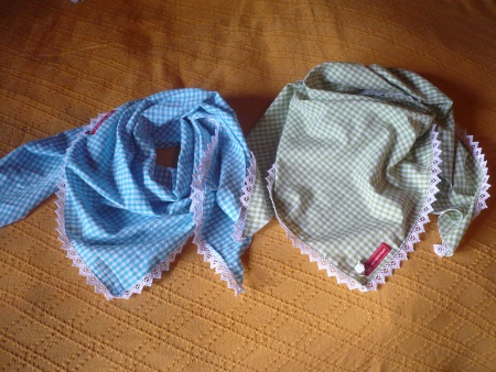 2 weitere Tcher...