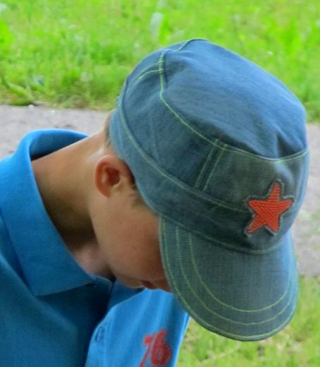 Army Cap aus alter Jeans