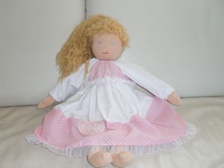...und nun auch ein Kleid...