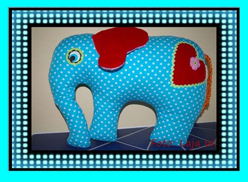 ELEFANTS...
