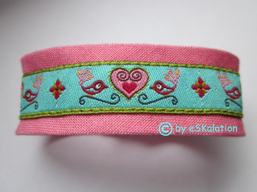 Ein geheimes Armband.......