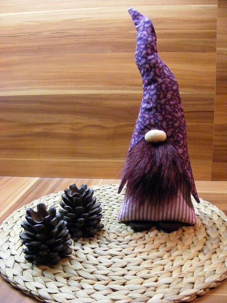 Weihnachtswichtel mit Knubbelnase