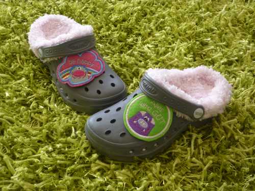 Beim Schuhdiscounter...