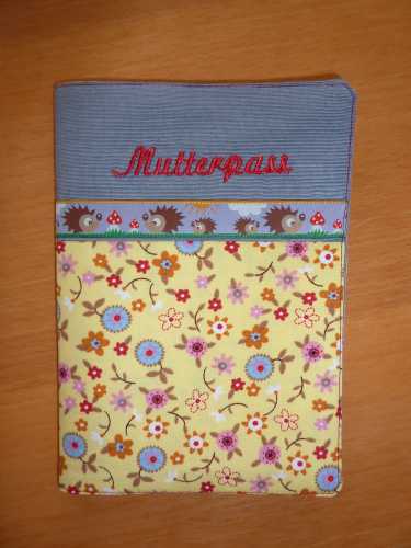 Hlle fr den Mutterpass