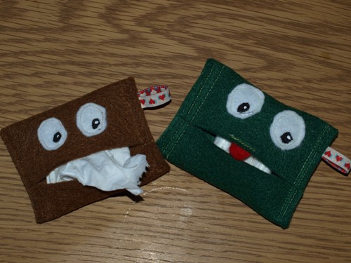 Freche Handtaschenbegleiter :-)