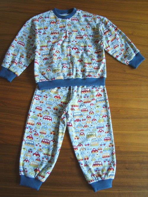 Auto-Pyjama ...