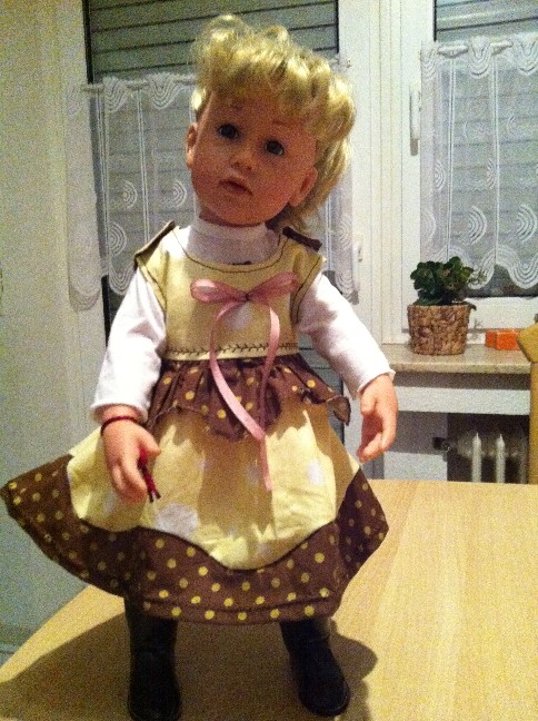 Hannah hat ein neues Kleid