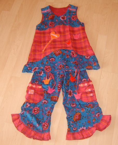 Greetja Kombi, blau bunt