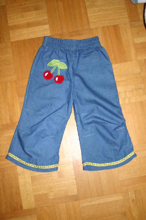 Greetje Hosen zur Kirschkombi