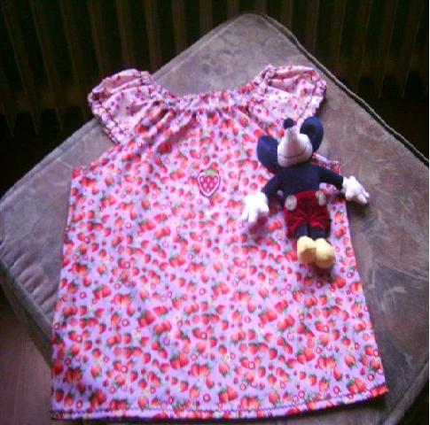 und noch eine Erdbeer-Bluse....
