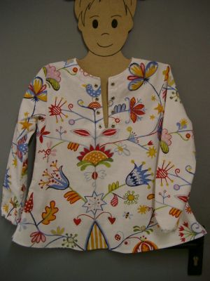Taja mit lterem Ikea-Stoff