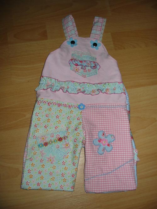 Baby Latzhose "Patch & Pastell"