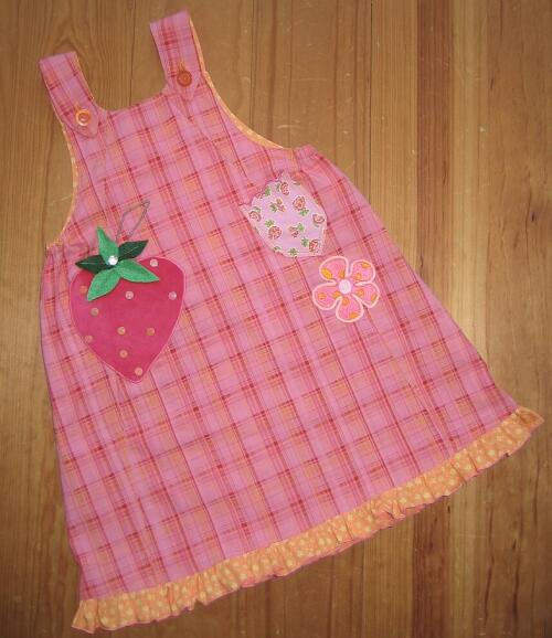 Erdbeer-Kleid
