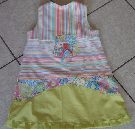 Greetje -Reste Kleid von hinten