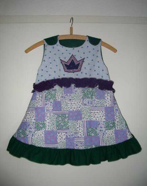 kleidchen violett