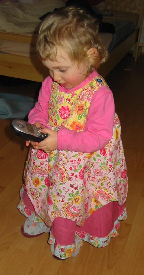 "..und jetzt ruf ich Papa an!"