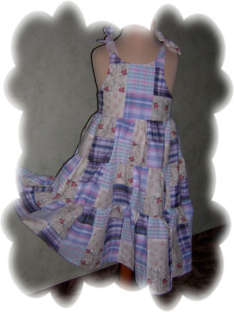 Kleid aus Patchwork-Stoff...