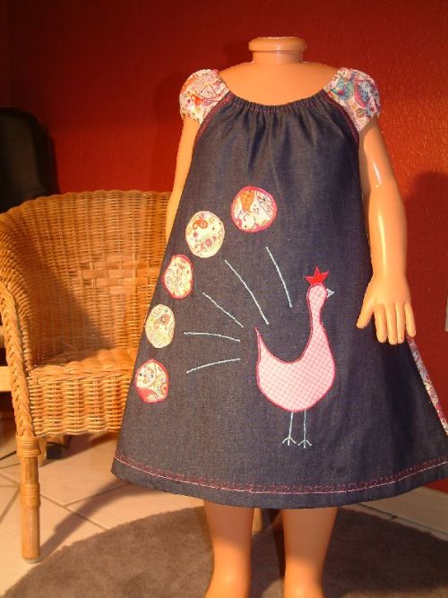 Ottobre Kleid mit Pfau