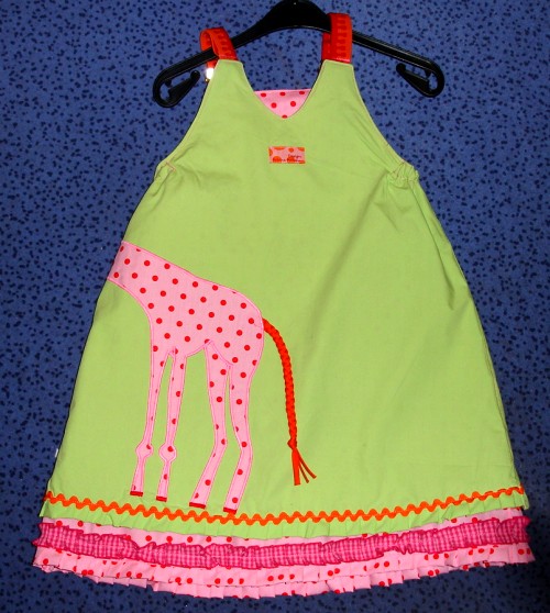 Pinky Giraffe von hinten....