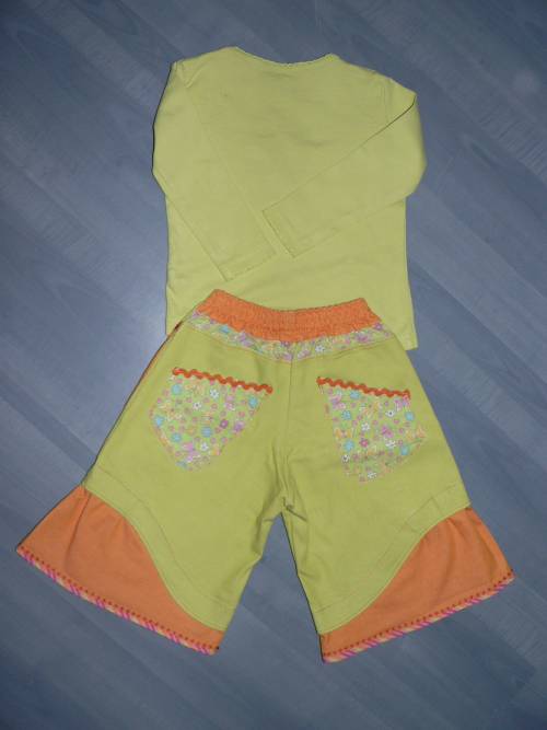 CARBONE HOSE VON HINTEN