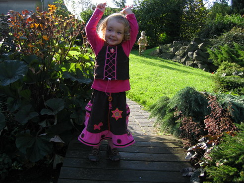 Emily aus Feinkord pink braun...