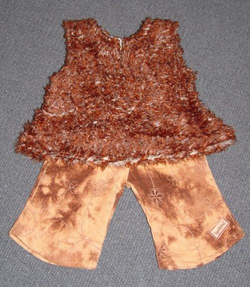 Taja mit Greetje-Hose