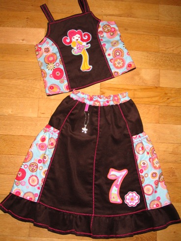 EMELY MIT LOTTI
