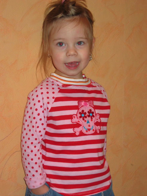 Angelina mit Skull Zoe