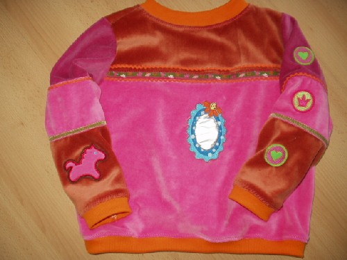 Pulli zur Schrzenhose