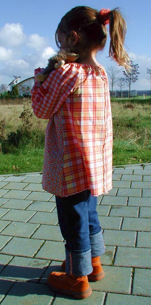 Oilily Hannah (No.3) angezogen