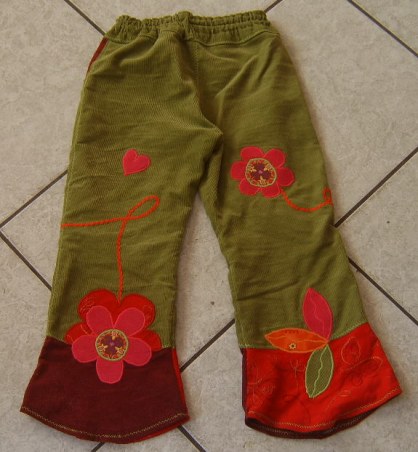 die Hose von hinten