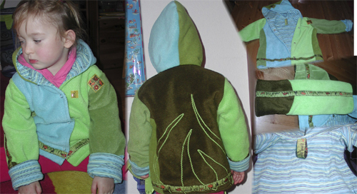 Eine Fleecejacke in Grntnen.