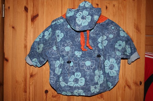 bergangsjacke von hinten ...