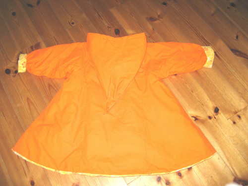 Roos Mantel von hinten...