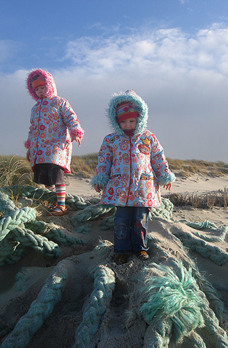 2 kleine Eskimo Mdchen