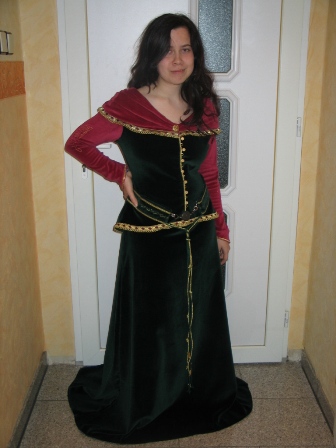 Eowyns Reitkleid am Modell