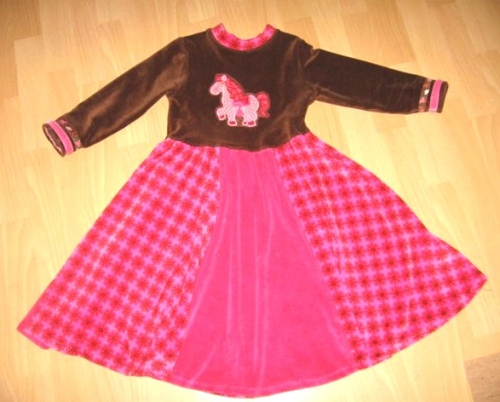 Wohlfhlkleidchen Pferdchen