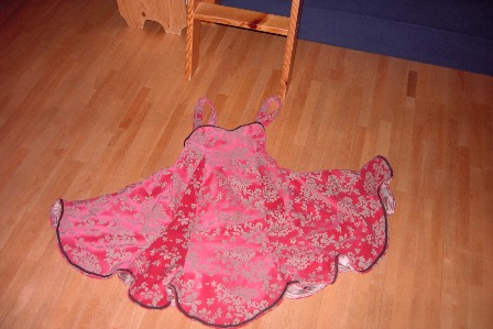 auch ich habe ein Toloumne-Trgerkleid ...