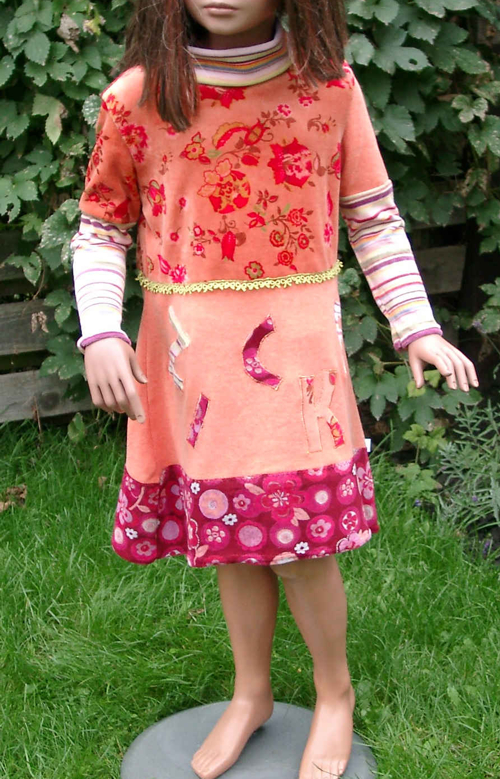 Nicky Kleid fr liebe Zicken