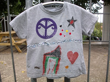 Im Kindergarten gepimptes Shirt