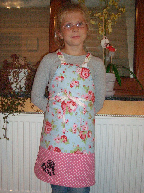 Schulgartenschrze made by Selina