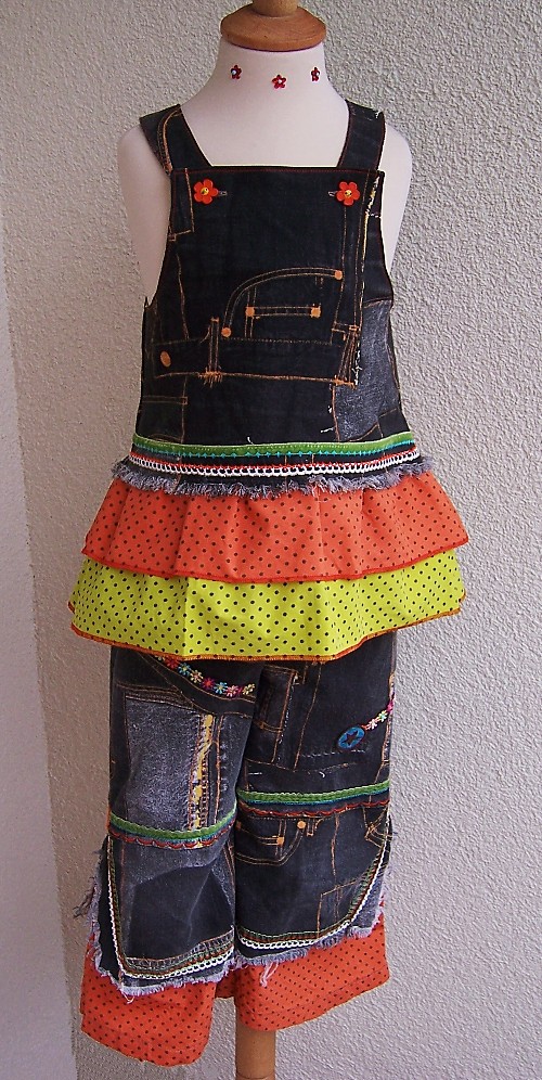 Zusammen mit der Hose