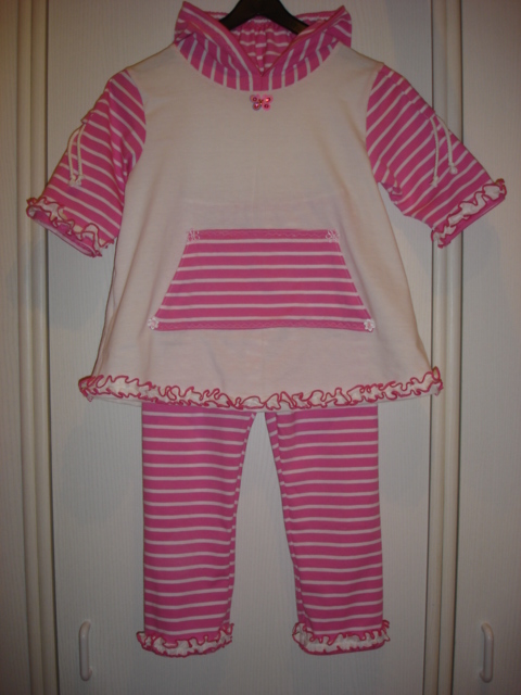 Ennashirt und Nalahose