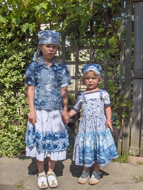 Delftsblauwe Kombi`s fr Schulefest.