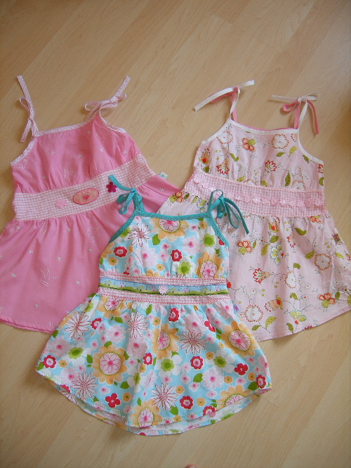 Noch ein Stapel Tops..