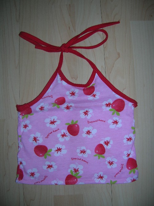 Neckholder Oberteilchen mit Erdbeeren