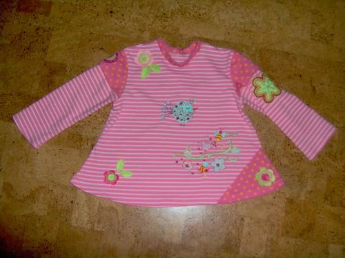 1. Shirt mit Stickis