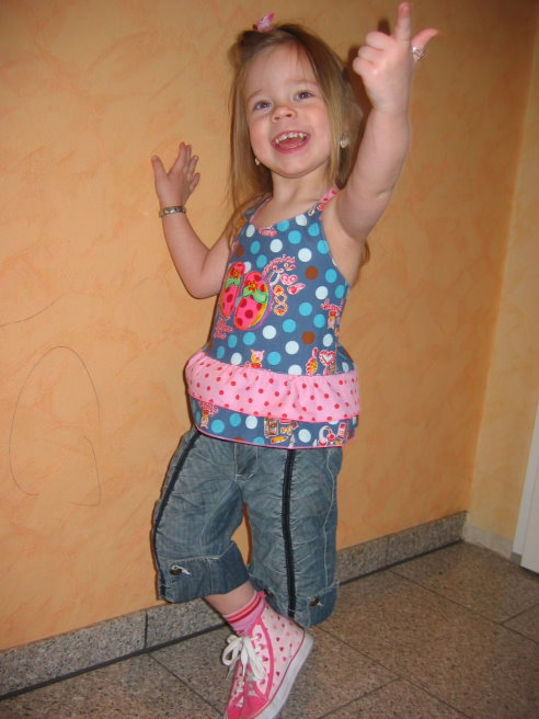 *Yola - Top*