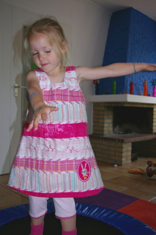 Oona mit Hase